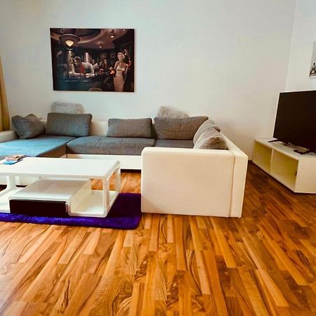 De Apartment Ной-Улм Екстериор снимка